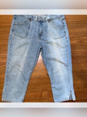Relaxed Light Blue women’s  Denim Jeans - Comfortable Everyday Fit